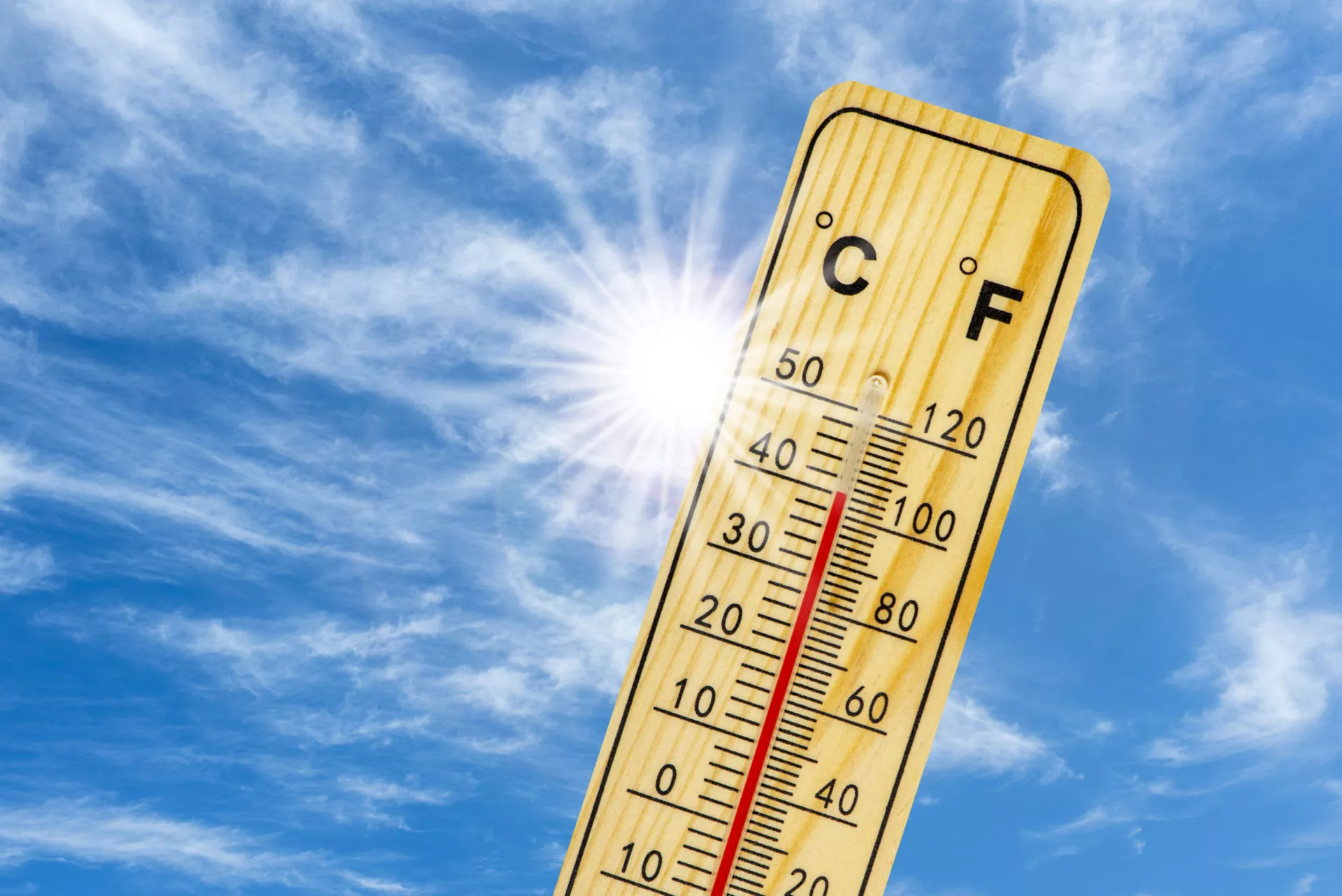 Hitze und Thermometer