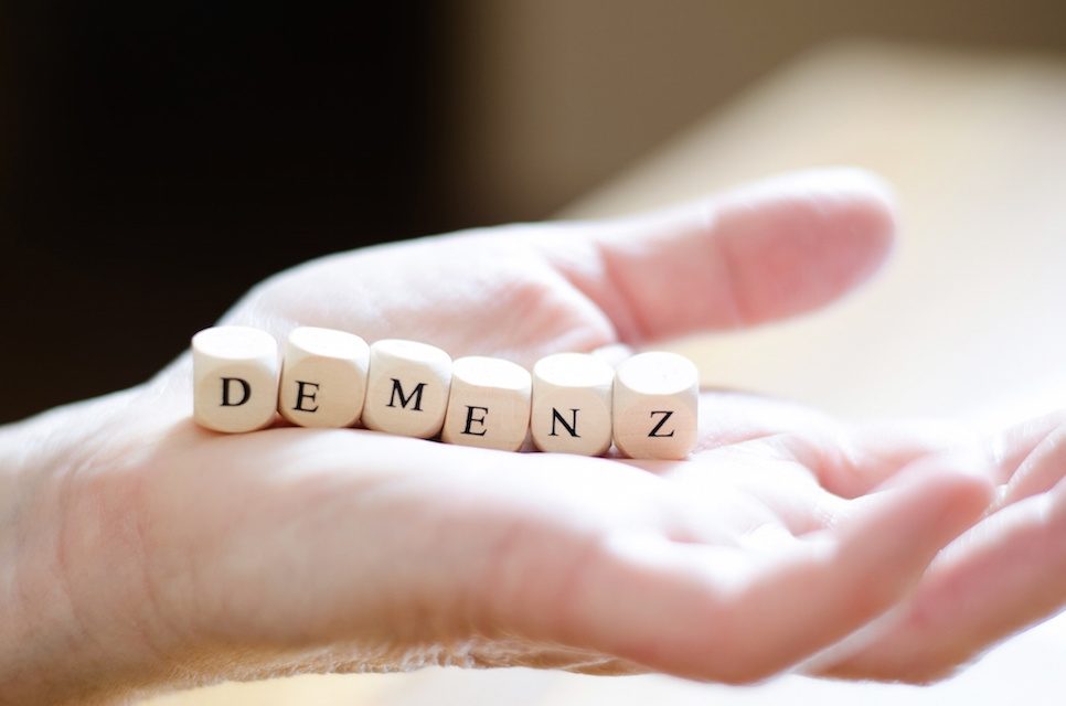 Demenz, Alzheimer, Gedächtnisverlust-symbolisch